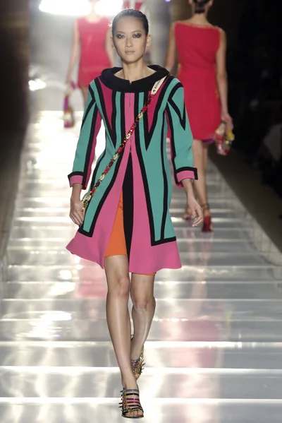 Look 19